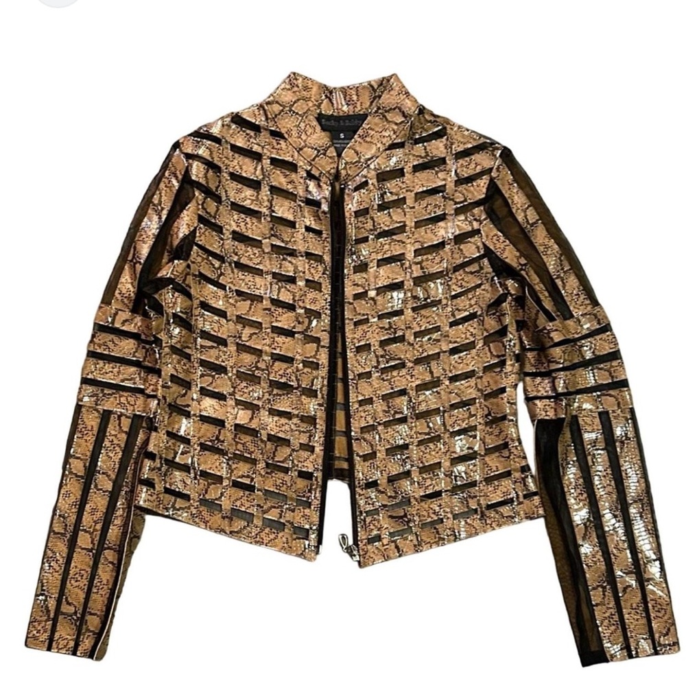 Becky & Bobby Women's Black and Brown Jacket